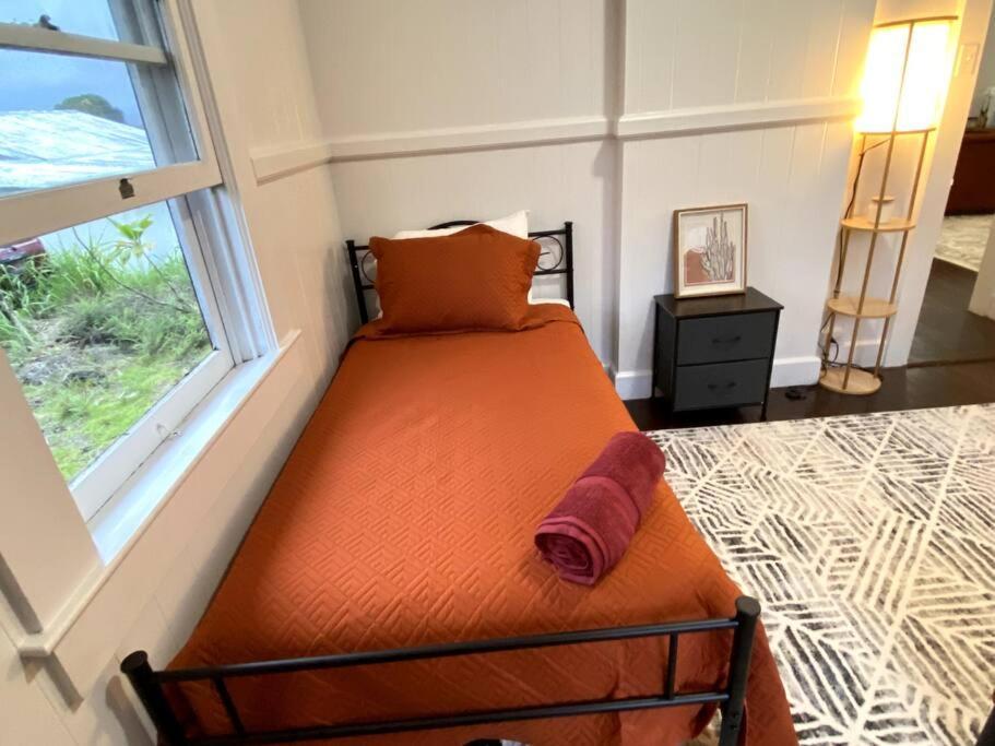 Your Hilo Homebase - Lovely 3 Bedroom In Heart Of Hilo With Ac! Zewnętrze zdjęcie